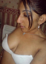 Click To See Me Naked
